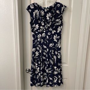 Ralph Lauren Dress - Blue/White Flower Pattern.  Womens:  6.